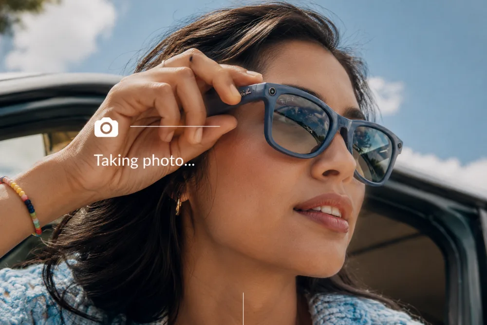 Meta-glasses-built-in-camera